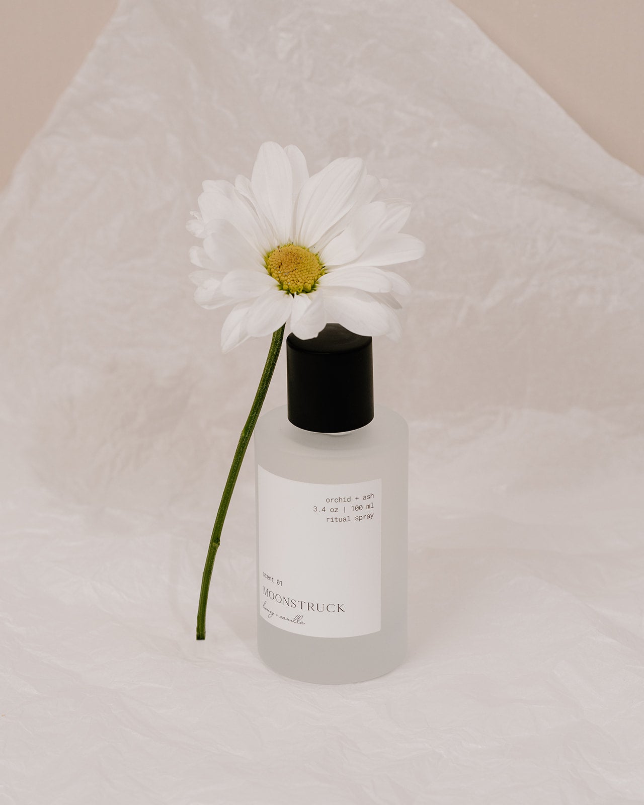 The sweet and rich scent of honey blends seamlessly with the creamy and velvety aroma of vanilla bean to create a truly indulgent experience. Top: Honey Middle: Fresh Coconut Base: Vanilla Bean 3.4 oz | 100 ml Taking traditional room + linen spray one step further, our Ritual Spray invites you to turn your every day moments into your most looked-forward to, sacred rituals. Simply shake + spritz whatever makes your heart the most happy.
