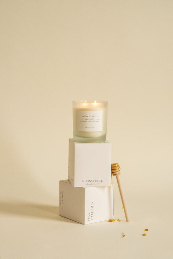 The Cozy Secret to Perfect Candlelight: Why Coconut Wax Takes the Crown