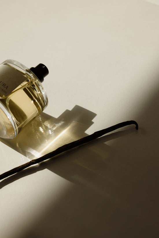 AURA Perfume